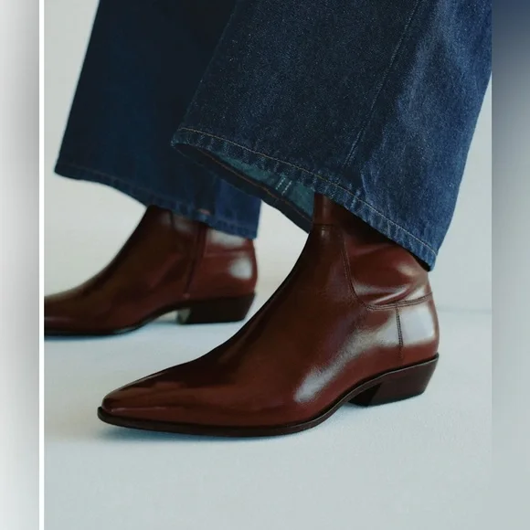 Reformation Dominique Leather Ankle Boots in syrup leather - Picture 3 of 11